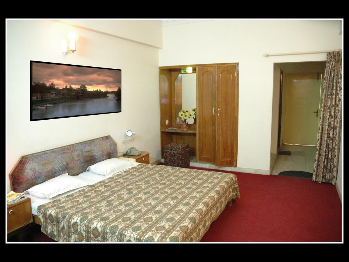 Saheli Palace Udaipur Luaran gambar